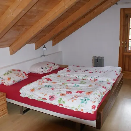 Rustikale Und Grosszuegige Ferienwohnung Kasperske Hory Exterior photo